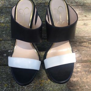 Black & White Strappy Heel.